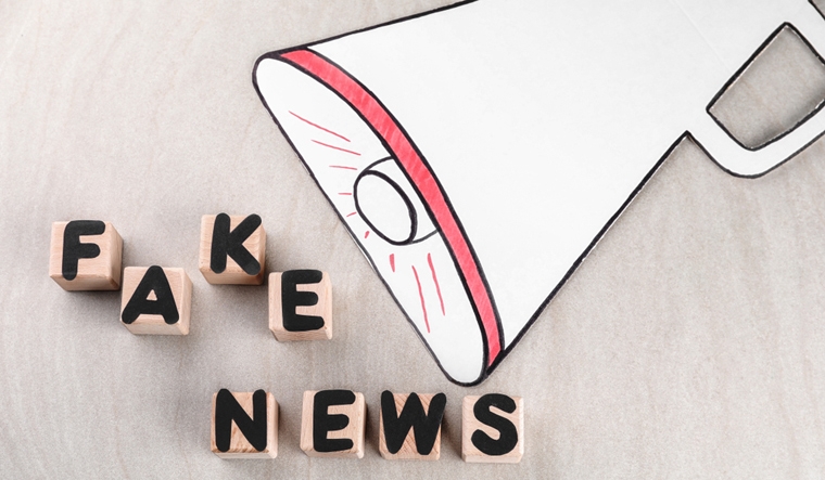 fake news_1  H 