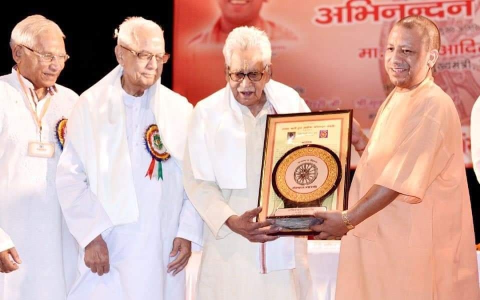बाबा 