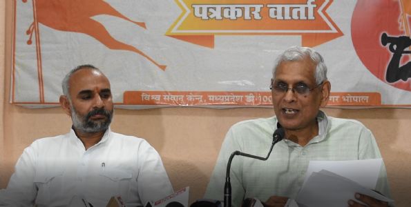 समाज परिवर्तन में महत्वपूर्ण भूमिका निभा रहा है संघ