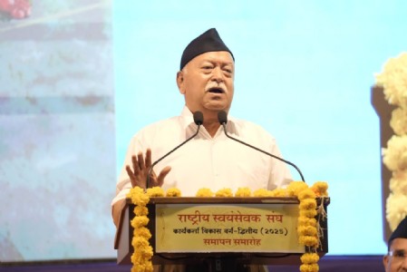 “हमें अपनी सुरक्षा के मामले में ‘स्व’ निर्भर होना चाहिए” – डॉ. मोहन भागवत जी
