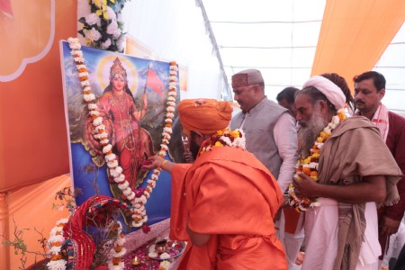 चाचौड़ा बस्ती में भव्य हिन्दू सम्मेलन सम्पन्न, सनातन चेतना और सामाजिक एकता का संदेश