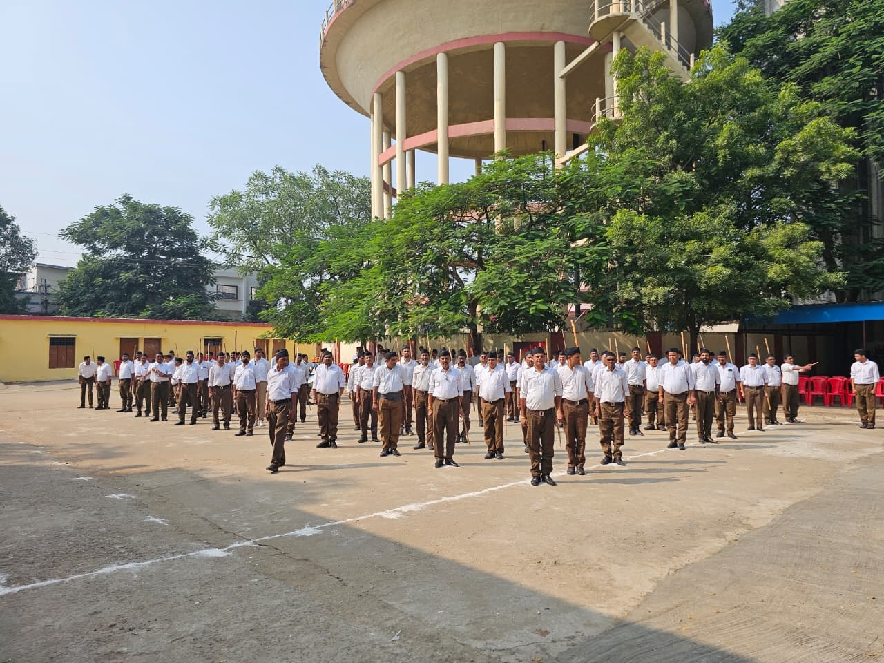 विजयादशमी पर भोपाल में संघ का पथ संचलन, अनुशासन और राष्ट्रभक्ति का दिखा संगम