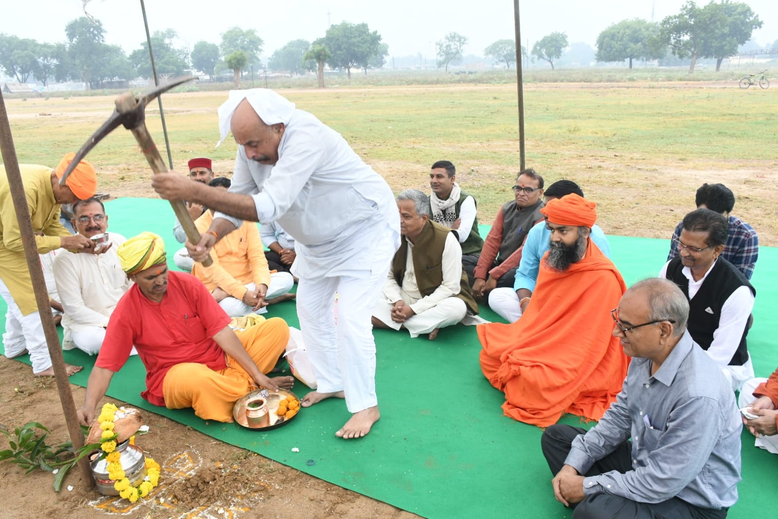 शताब्दी संकल्प शिविर का भूमि पूजन संपन्न, कार्यालय का हुआ उद्घाटन