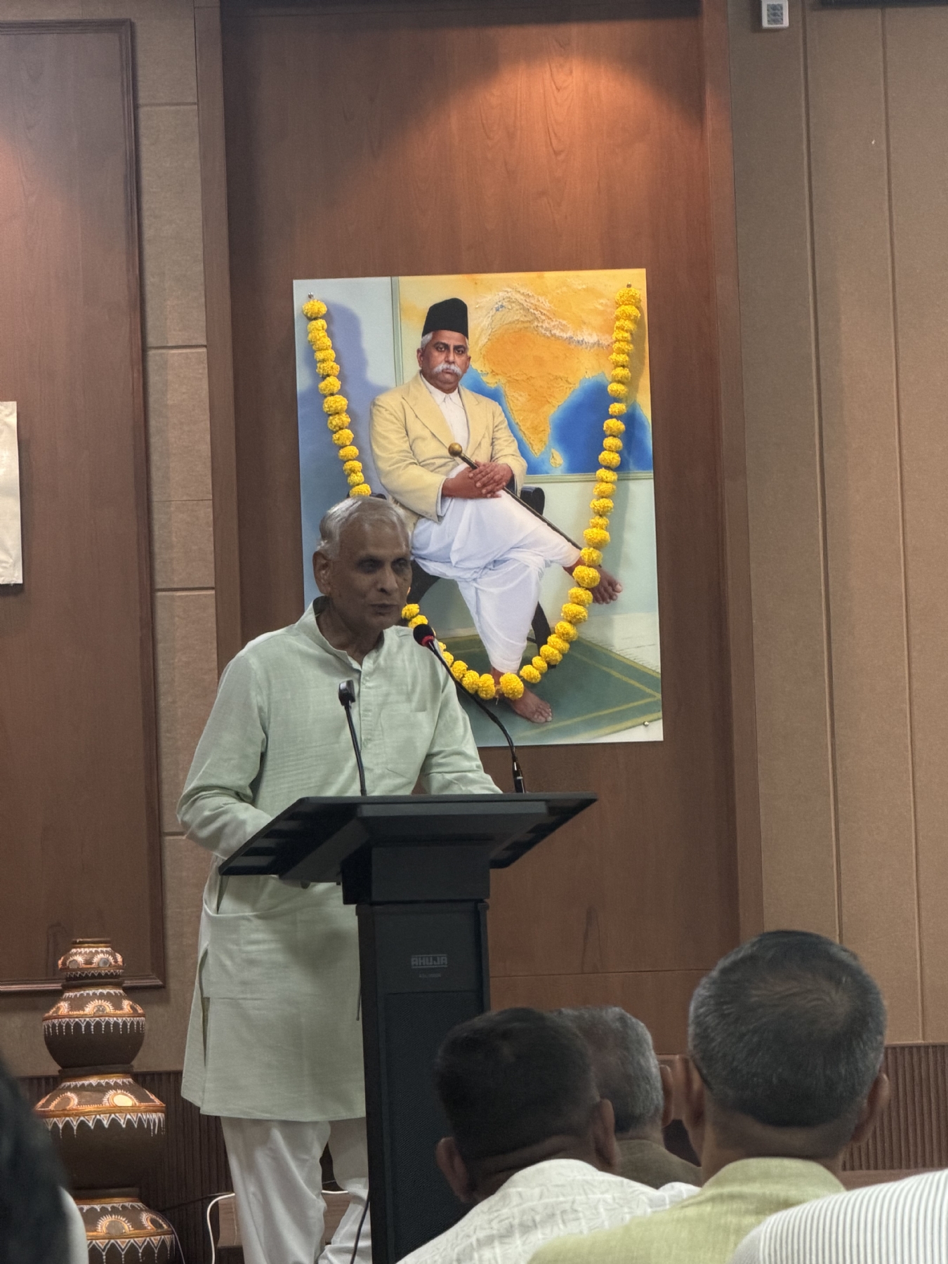 विनोद जी का जीवन क्षण-क्षण और रक्त का कण-कण राष्ट्र को समर्पित था : दीपक विस्पुते